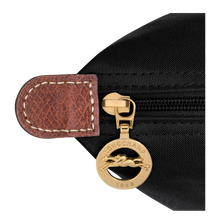 Load image into Gallery viewer, close up of bold zipper tag with longchamp logo