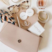 Load image into Gallery viewer, Radiance Towelettes