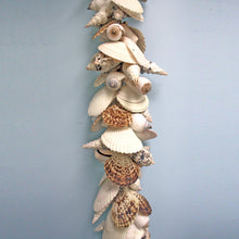 Load image into Gallery viewer, Assorted White Shells Garland