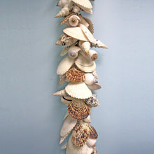Load image into Gallery viewer, White Shells Garland - 26" H
