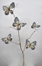 Load image into Gallery viewer, 37" Butterfly Spray