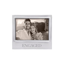 Load image into Gallery viewer, Mariposa Engaged Signature 4x6 Frame