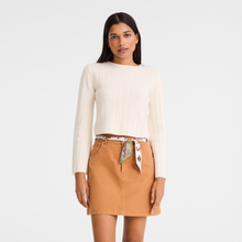 Load image into Gallery viewer, Longchamp Soie Le Jeu de Cheval Bandeau used as a belt