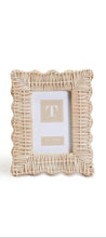 Load image into Gallery viewer, Wicker Weave Photo Frame 4x6