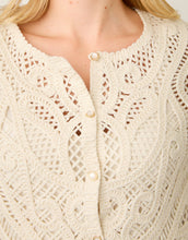 Load image into Gallery viewer, close up of neckline with buttons