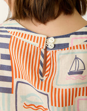Load image into Gallery viewer, close up of two loop buttons and keyhole at the back on the person wearing the Spartina 449 Nadia Sleeveless Blouse neck