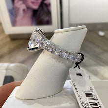 Load image into Gallery viewer, Crislu Eternity Oval Cocktail Ring Finished in Pure Platinum