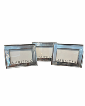 Load image into Gallery viewer, Mariposa Signature "GATORS" Frame - 4”x6”