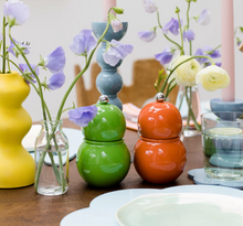 Load image into Gallery viewer, Addison Ross London Leaf Chubbie Salt & Pepper Grinder