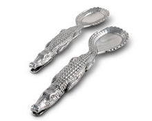 Load image into Gallery viewer, Arthur Court Alligator Serving Set