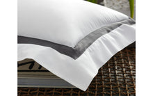 Load image into Gallery viewer, Matouk Bed Linen - Lowell