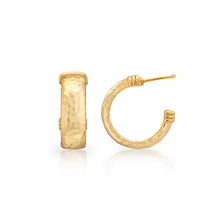 Load image into Gallery viewer, textured gold post earring