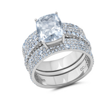 Load image into Gallery viewer, Crislu Converting Eternity Cocktail Ring Finished in Pure Platinum