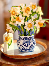 Load image into Gallery viewer, FreshCut Paper English Daffodils Pop-Up Greeting Card