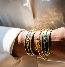 Load image into Gallery viewer, Capucine de Wulf Equestrian Snaffle Bit Bracelet - Gold