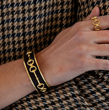 Load image into Gallery viewer, Capucine de Wulf Equestrian Snaffle Bit Cuff - Espresso