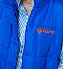 Load image into Gallery viewer, Classic Relaxed Fit Vest