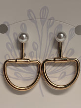 Load image into Gallery viewer, Horse Bit w/ Pearl Earrings