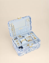 Load image into Gallery viewer, Spartina 449 Medium Desktop Jewelry Case Garden Toile open with jewelry
