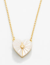 Load image into Gallery viewer, Spartina 449 Sea La Vie Necklace Radiant/Mother-of-Pearl Heart
