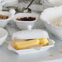 Load image into Gallery viewer, Juliska Berry and Thread Butter Dish - Whitewash