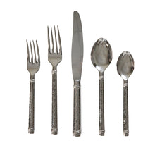 Load image into Gallery viewer, Juliska Graham Flatware 5 Piece Place Setting - Polished