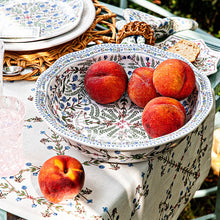 Load image into Gallery viewer, Juliska Villa Seville 12" Serving Bowl - Chambray