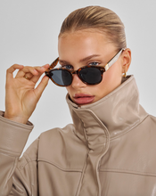 Load image into Gallery viewer, Katie Loxton Bologna Sunglasses - Dark Tortoiseshell