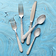Load image into Gallery viewer, Vietri Martellato Flatware 5-Piece Place Setting