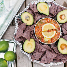 Load image into Gallery viewer, Mariposa Pearled Wavy Chip & Dip
