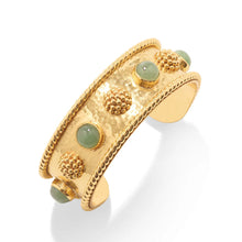Load image into Gallery viewer, gold bangle with green jade and gold berries