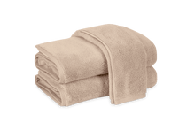 Load image into Gallery viewer, Matouk Bath Towels - Milagro
