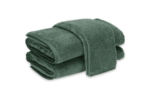 Load image into Gallery viewer, Matouk Bath Towels - Milagro