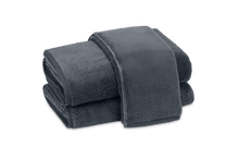Load image into Gallery viewer, Matouk Bath Towels - Milagro