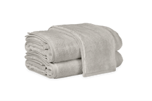 Load image into Gallery viewer, Matouk Bath Towels - Milagro