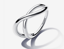 Load image into Gallery viewer, PANDORA Organically Shaped Infinity Ring - Silver