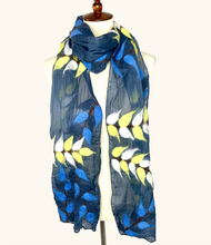 Load image into Gallery viewer, Pomegranate Moon Willow Scarf