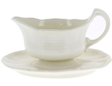 Load image into Gallery viewer, Pont Aux Choux Sauce Boat - White - FINAL SALE