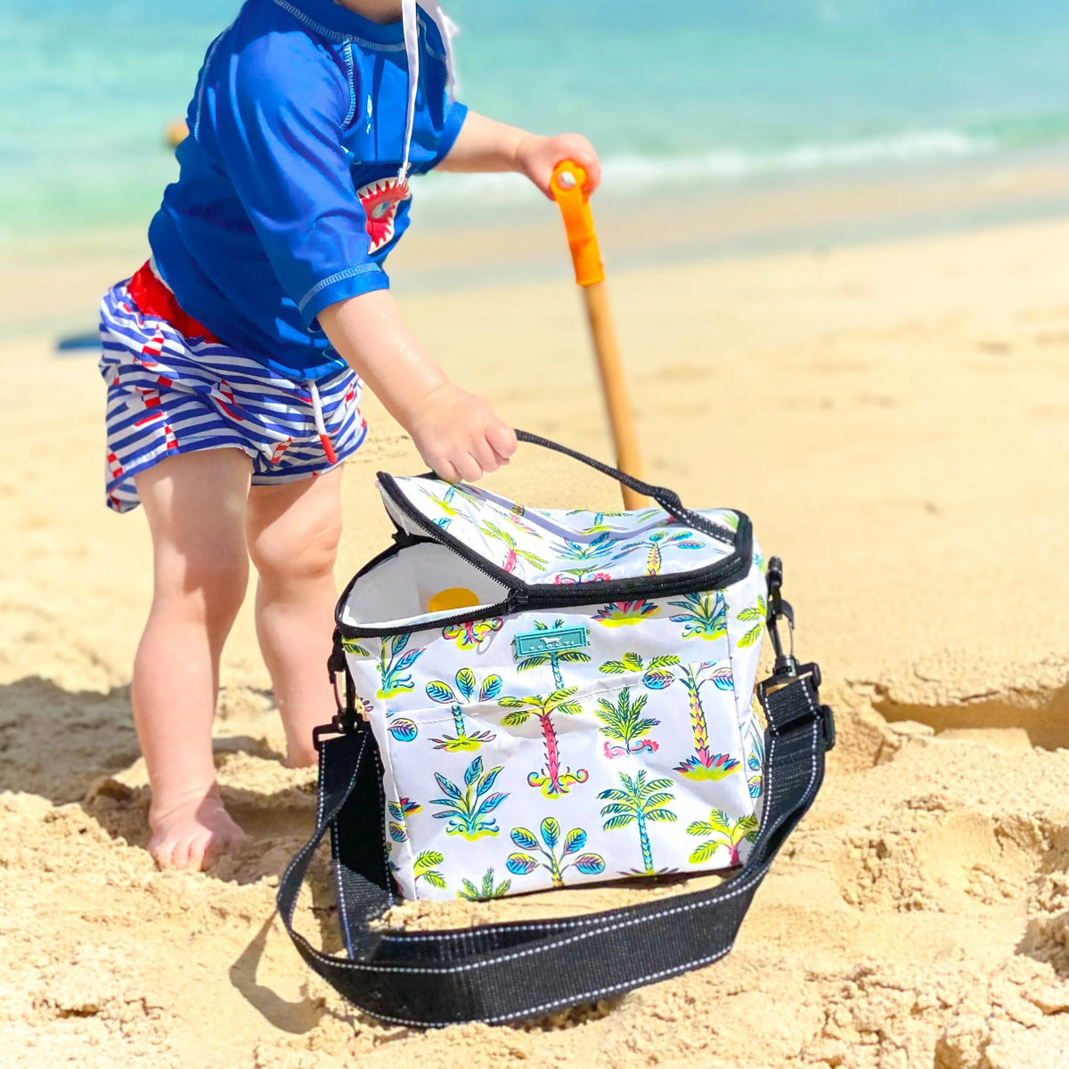 Scout Ferris Cooler Lunch Box Cane Fonda AGAPANTHUS