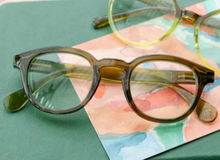 Load image into Gallery viewer, Peepers Asher Reading Glasses - Green