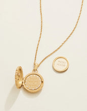 Load image into Gallery viewer, Spartina 449 Mini Round Locket Necklace Heart