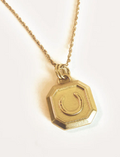 Load image into Gallery viewer, Spartina 449 Lucky Horse Necklace 18" Gold