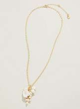 Load image into Gallery viewer, Spartina 449 Pearl Party Necklace 18"