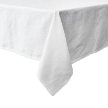 Load image into Gallery viewer, Juliska Berry Scallop 60" x 120" Tablecloth - White showing corner and detailing along the edge