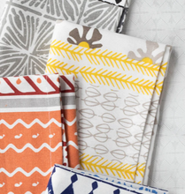 Load image into Gallery viewer, Vietri Bohemian Linens Gray/Yellow Napkins - Set of 4- FINAL SALE