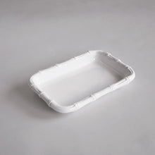 Load image into Gallery viewer, Bamboo Guest Towel Holder - White