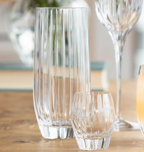Load image into Gallery viewer, Vietri Natalia glassware