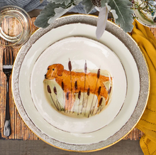 Load image into Gallery viewer, Vietri Wildlife Salad Plate