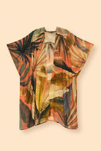 Load image into Gallery viewer, Powder Wool Wraparound Painted Palms