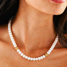 Load image into Gallery viewer, Capucine de Wulf Berry Single Strand Necklace, 16"+2'' - Pearl
